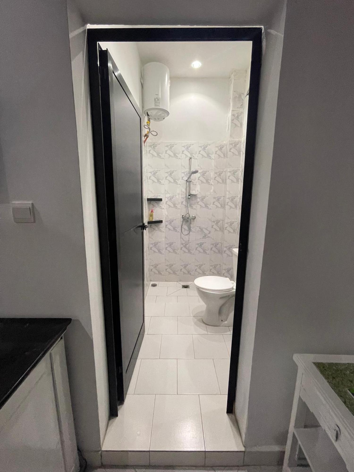 White Flat Almadies داكاغْ المظهر الخارجي الصورة