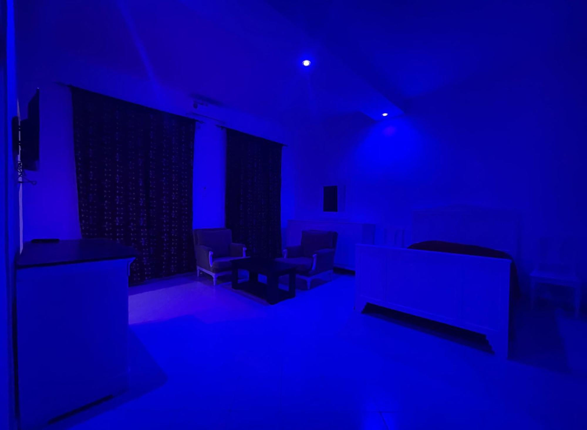 White Flat Almadies داكاغْ المظهر الخارجي الصورة