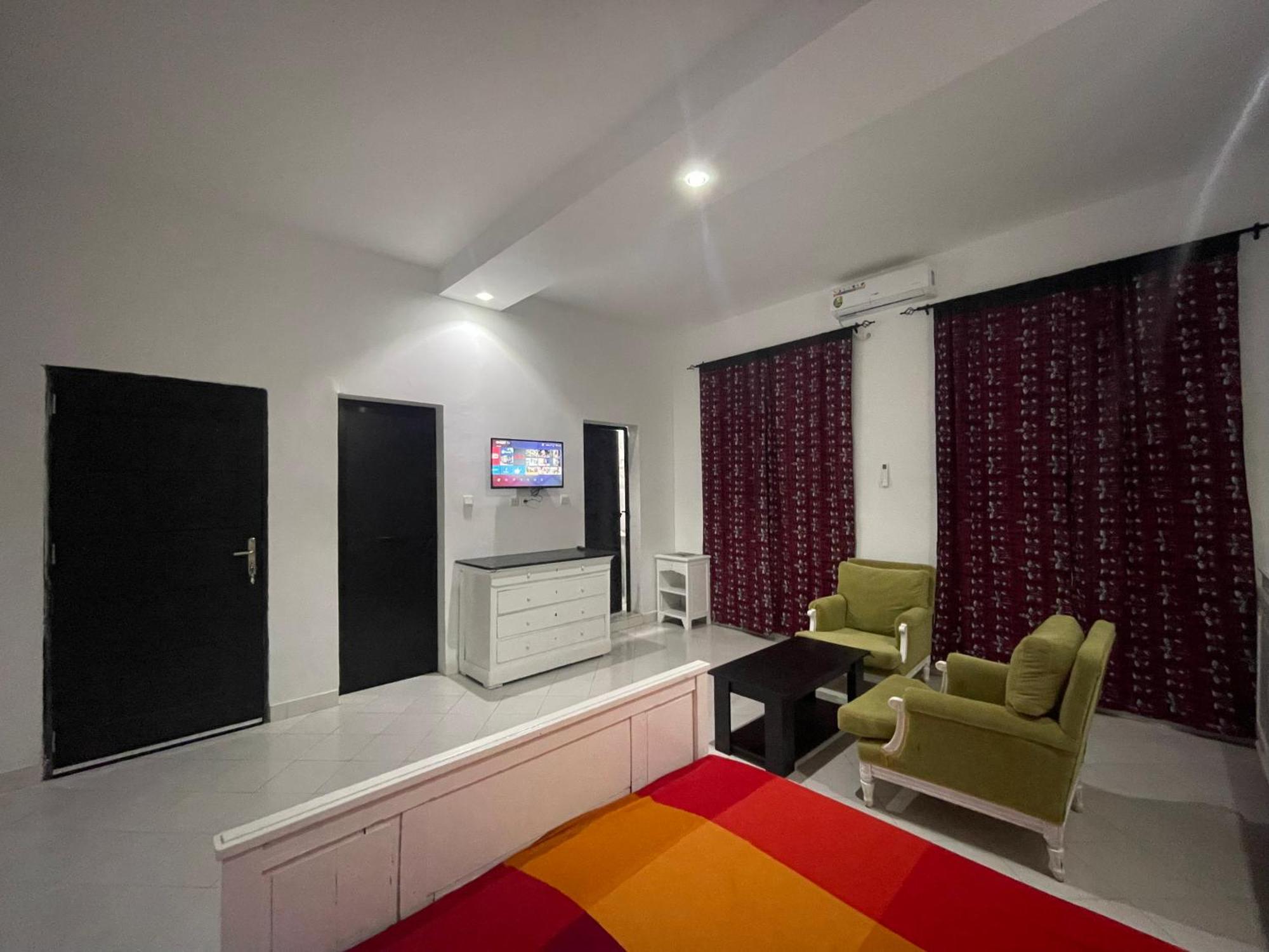 White Flat Almadies داكاغْ المظهر الخارجي الصورة
