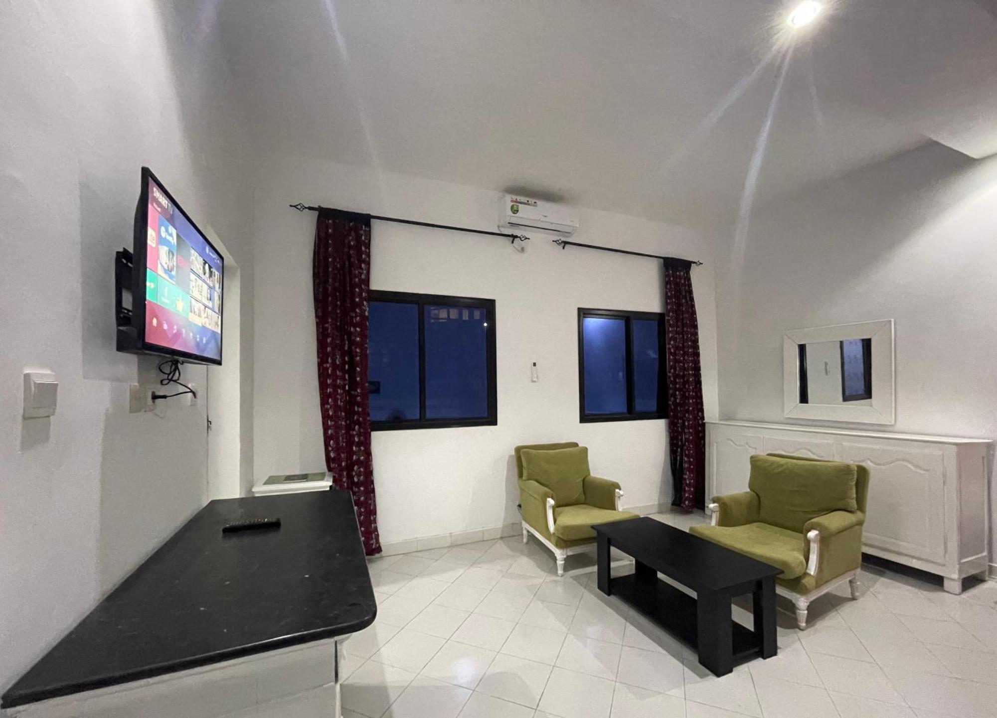 White Flat Almadies داكاغْ المظهر الخارجي الصورة